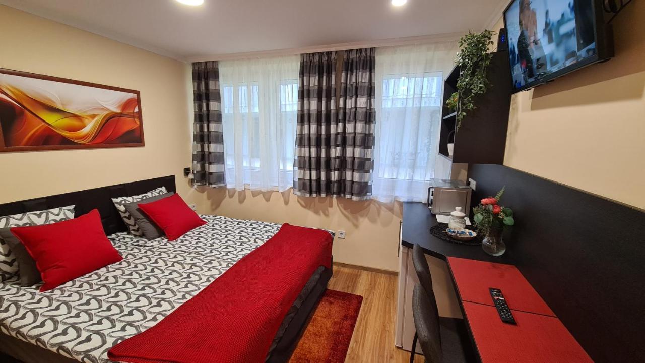 Lucsony Apartman Mosonmagyaróvár المظهر الخارجي الصورة