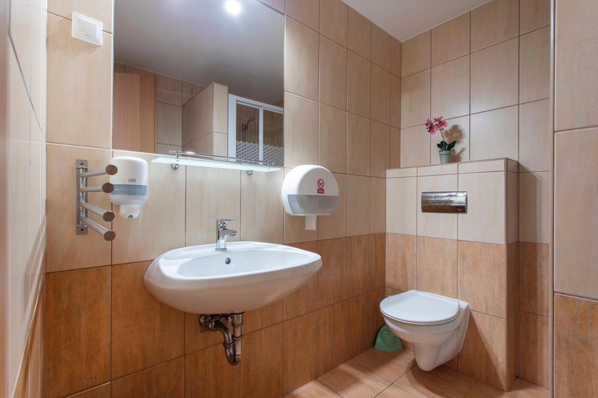 Lucsony Apartman Mosonmagyaróvár المظهر الخارجي الصورة